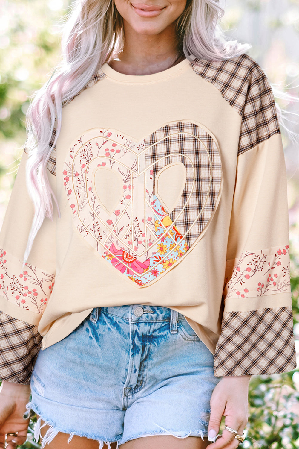 ベージュ チェック フローラル ピース ハート グラフィック ワイド ロング スリーブ トップ